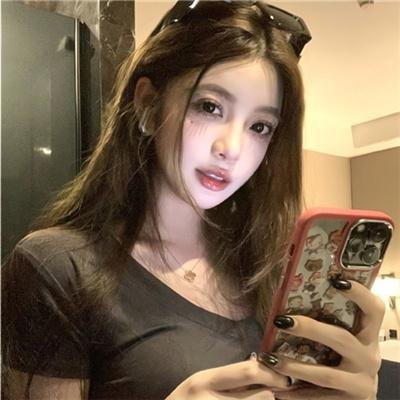 圣诞佳丽